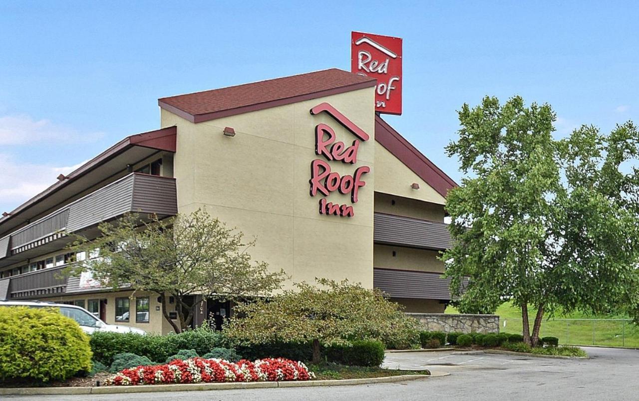Red Roof Inn Louisville Expo Airport Bagian luar foto